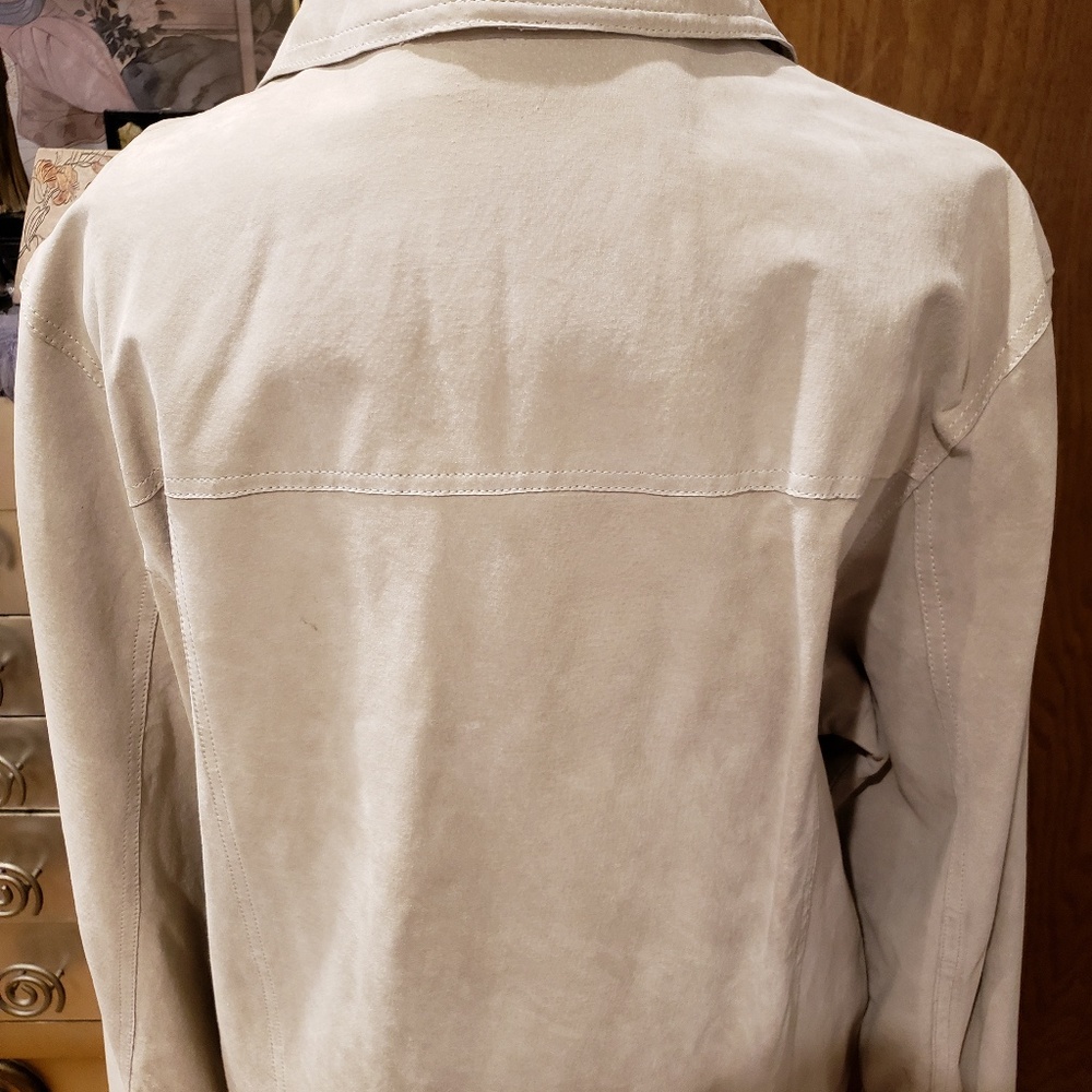 Suede Jacket - Picture 4 of 7